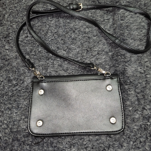 Nine West crossbody - Picture 3 of 3